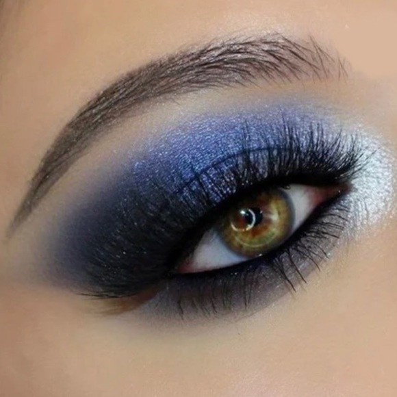 MORPHE 18A Blue Ya Away Artistry Palette *DISCONTINUED* - Picture 5 of 16